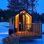 아파트 Arctic Circle 2